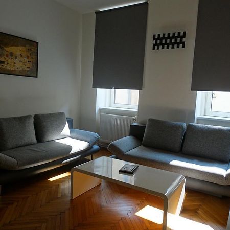 Debo Apartments Відень Екстер'єр фото